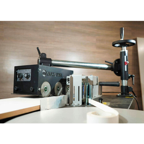 alimentador-de-avanco-av-3-e-com-motor-monofasico-maksiwa_03_MQMKDIV041.jpg