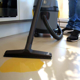 aspirador-de-po-e-agua-220v-turbo-nt585-karcher_05_FEKAASP008