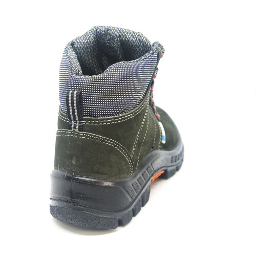 botina-premier-plus-75bpr26-cli-dry-wp-verde-n-46-marluvas_01_EPMHCLS239.jpg