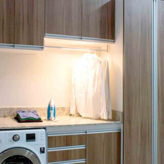 cabideiro-led-aluminio-1-20m-3000k-branco-quente-com-sensor-led-line_01_ILLYACE010