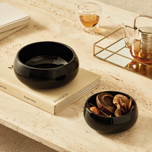 cachepot-preto-em-ceramica-13757-mart_01_PUMEDCA170.jpg