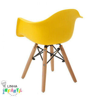 cadeira-eames-eiffel-infantil-amarela-com-braco-base-madeira-rivatti_02_CJRKCAE077