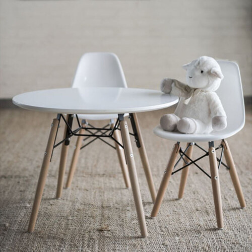 cadeira-eames-eiffel-infantil-branca-base-madeira-emporio-tiffany_02_CJETCAE031.jpg