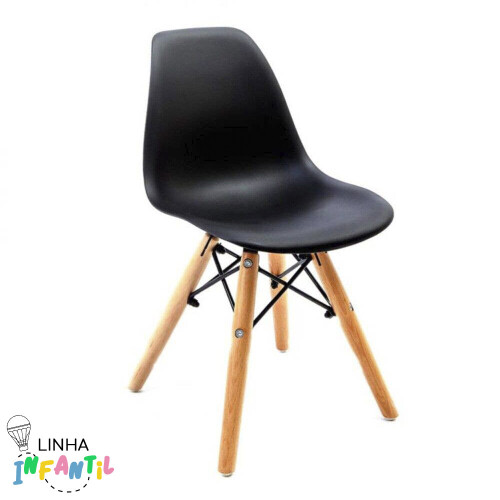 cadeira-eames-eiffel-infantil-preta-base-de-madeira-emporio-tiffany_01_CJETCAE032.jpg