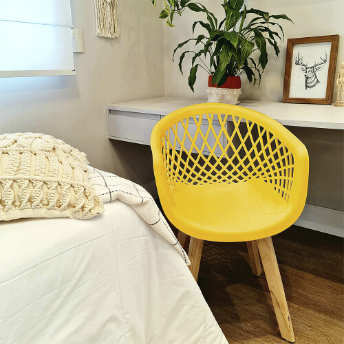cadeira-web-com-braco-base-wood-amarela-emporio-tiffany_04_CJETCAE059.jpg