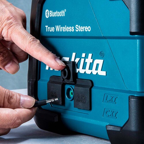 caixa-de-som-portatil-a-bateria-18v-dmr203z-makita_02_FEMZACE351.jpg