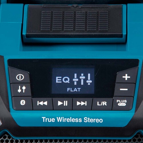 caixa-de-som-portatil-a-bateria-18v-dmr203z-makita_03_FEMZACE351.jpg