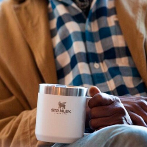 caneca-termica-camp-mug-polar-350ml-8115-stanley_02_UTS8GRF035.jpg
