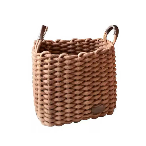cesto-de-fibra-natural-com-alca-corbata-caramelo-30x28x22cm-yoi_03_PUY9CES028.jpg