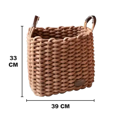 cesto-de-fibra-natural-com-alca-corbata-caramelo-39x33x31cm-yoi_01_PUY9CES030.jpg
