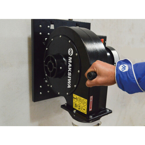 coletor-de-po-com-motor-trifasico-cpp-1-c-black-edition-maksiwa_02_MQMKCPO032.jpg