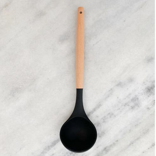 concha-de-bambu-com-silicone-810900225-preto-yoi_01_PUY9DIV043.jpg