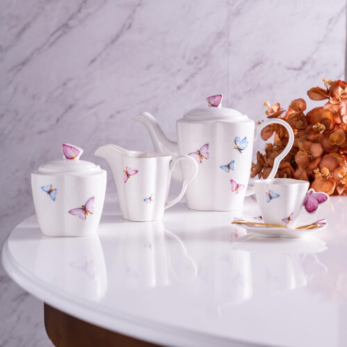 conjunto-3-pecas-de-porcelana-para-cafe-borboletas-25039-rojemac_02_PUOJXIC010.jpg