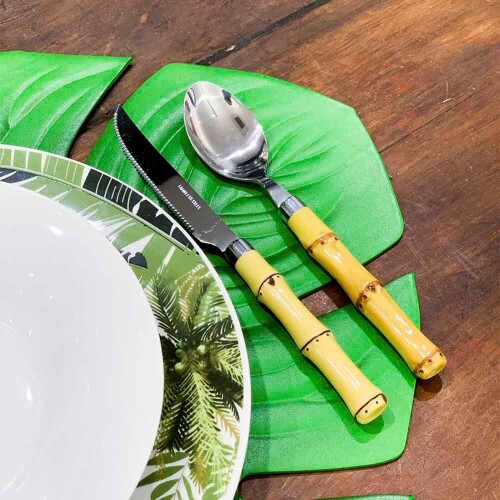 conjunto-de-6-colheres-de-mesa-com-cabo-de-bambu-7383-lyor_03_PUCOTAL020.jpg