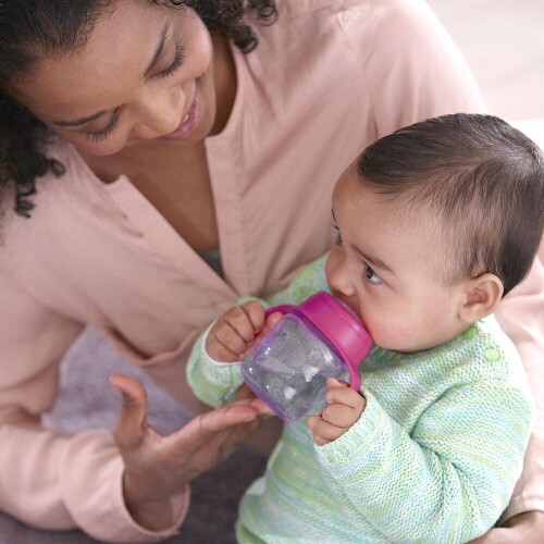 copo-de-transicao-easy-sip-com-bico-de-silicone-rosa-6m-avent-philips_05_POV2AMT016.jpg