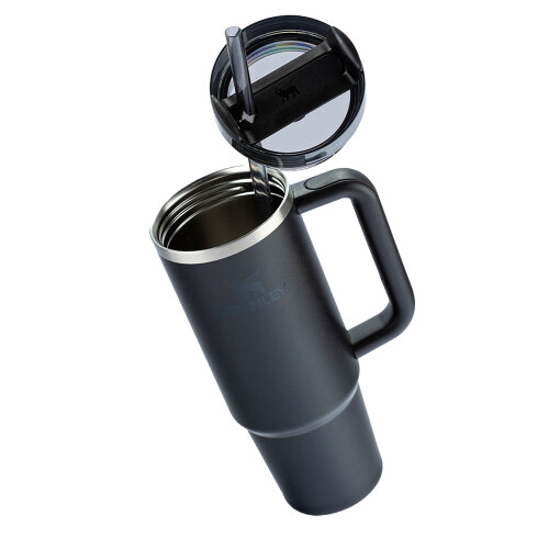 copo-quencher-black-887ml-stanley_02_UTS8GRF067.jpg