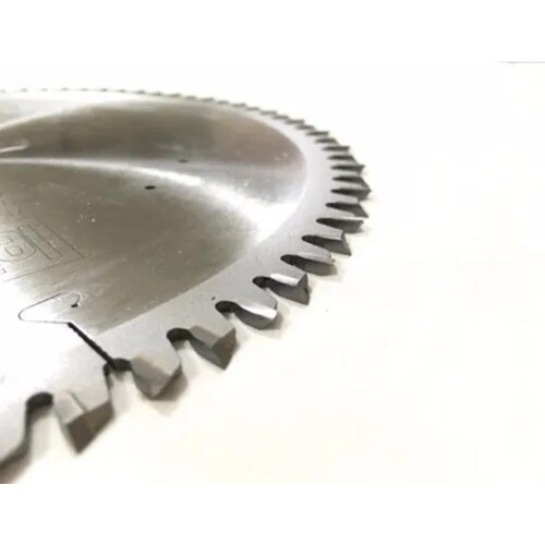 disco-de-serra-300mm-96-dentes-wz-30-graus-l4965-leitz_03_MQLTACE102.jpg