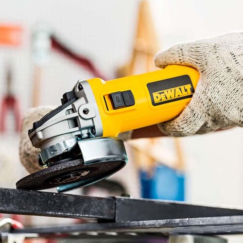 esmerilhadeira-angular-4-1-2-pol-800w-110v-dwe4020-br-dewalt_03_FEDWESM022.jpg