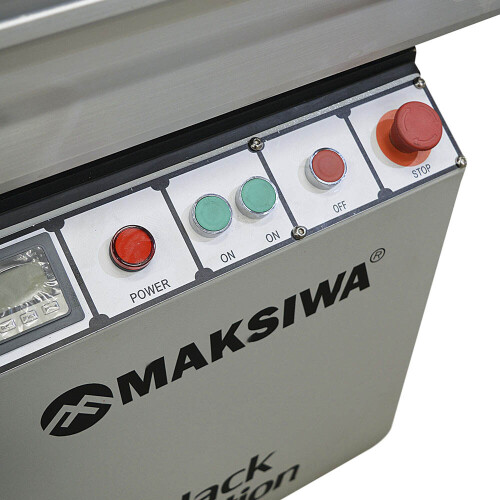 esquadrejadeira-de-precisao-3200mm-com-eixo-inclinavel-e-riscador-motor-monofasico-bms3200ir-black-edition-maksiwa_03_MQMKESQ042.jpg