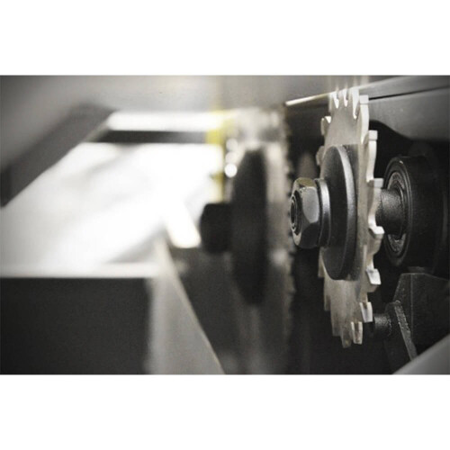 esquadrejadeira-tornado-com-motor-trifasico-esqt-3000-ir-maksiwa_05_MQMKESQ004.jpg