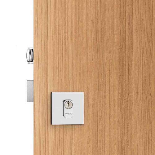 fechadura-para-porta-externa-interna-rq2-rolete-roseta-quadrada-zamac-cromado-pado_01_FHDOEXT018.jpg