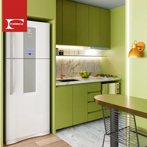 formica-verde-oasis-l011-brilho-0-8mm-3-08-x-1-25m-formiline_01_FOFOBR4037.jpg