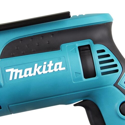 furadeira-de-impacto-1-2-pol-760w-110v-hp1640-makita_03_FEMZFUR072.jpg
