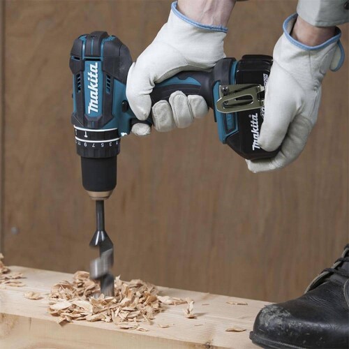 furadeira-e-parafusadeira-de-impacto-18v-1-2pol-dhp482sy-makita_02_FEMZFUR030.jpg