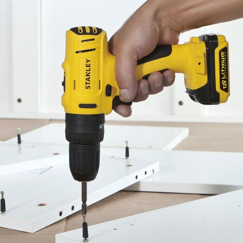 furadeira-e-parafusadeira-impacto-12v-ion-litio-bivolt-sch12s1k-stanley_04_FESYFUR014.jpg