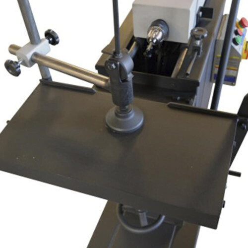 furadeira-horizontal-black-com-motor-trifasico-fh-16-maksiwa_02_MQMKFUR001.jpg