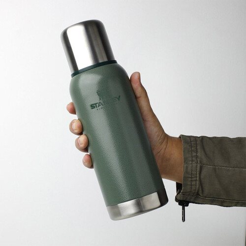 garrafa-termica-adventure-739ml-green-stanley_02_UTS8GRF016.jpg