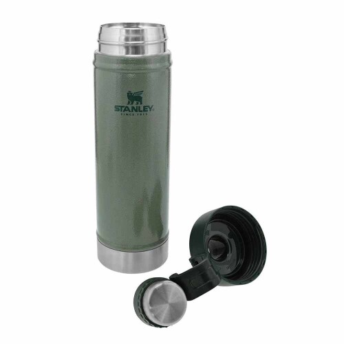 garrafa-termica-classic-hydration-750ml-verde-stanley_07_UTS8GRF002.jpg
