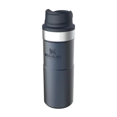 garrafa-termica-mug-classic-nightfall-350ml-stanley_06_UTS8GRF014.jpg