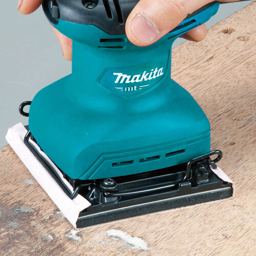 lixadeira-orbital-1-4-pol-180w-220v-m9200b-makita_01_FEMZLIX044.jpg
