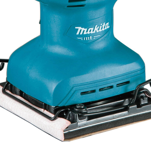 lixadeira-orbital-1-4-pol-180w-220v-m9200b-makita_02_FEMZLIX044.jpg