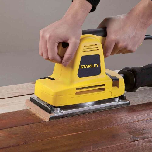 lixadeira-orbital-115-x-230mm-310w-110v-sss310-br-stanley_04_FESYLIX013.jpg