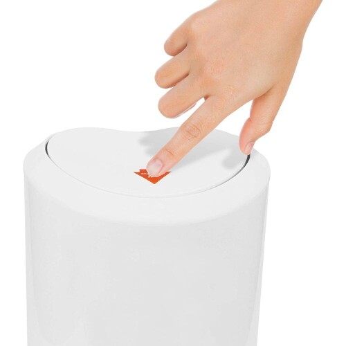 lixeira-plastica-de-banheiro-branco-esmaltado-prat-k_04_FRFLLIA003.jpg