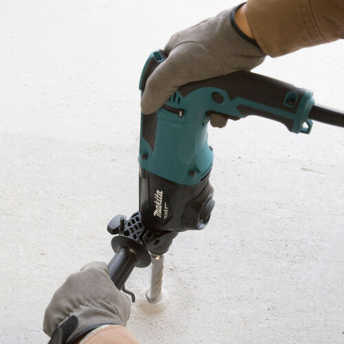martelete-combinado-26mm-800w-110v-m8701b-makita_01_FEMZMTE035.jpg