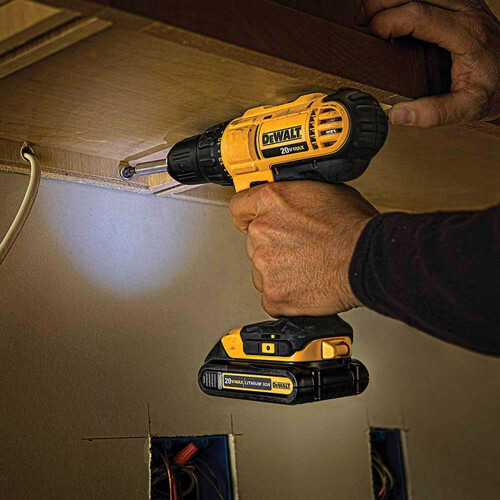 parafusadeira-furadeira-1-2-pol-com-2-baterias-20v-bivolt-dcd771c2-br-dewalt_02_FEDWFUR138.jpg