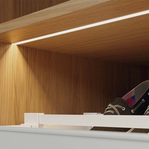 perfil-em-aluminio-montagem-embutida-3mt-loox5-1103-prata-hafele_01_ILHAACE144.jpg