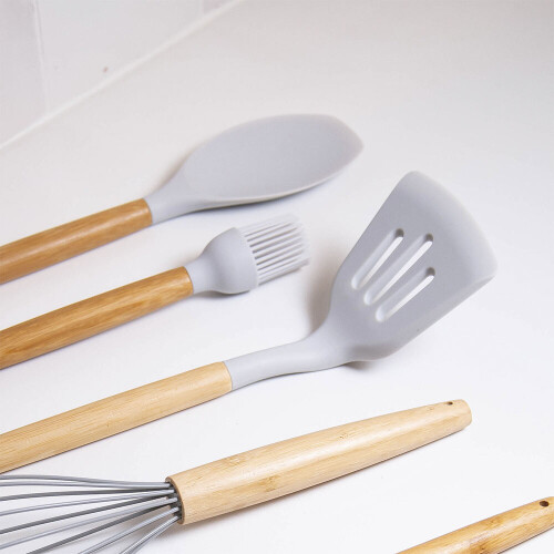 pincel-bambu-com-silicone-off-white-810900222-yoi_01_PUY9DIV096.jpg