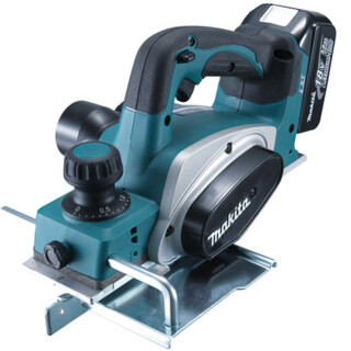 plaina-82mm-2-baterias-18v-3-0ah-dkp180rfe-makita_03_FEMZPLA002