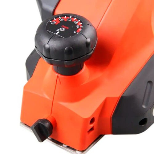 plaina-eletrica-3-1-4-pol-650w-110v-7698-br-black-decker_03_FEBDPLA001.jpg