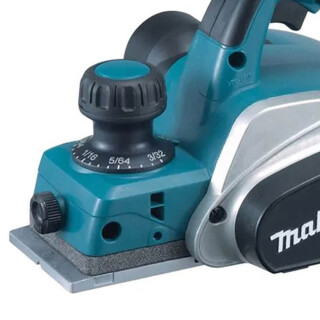 plaina-eletrica-82mm-620w-com-kit-110v-kp0800-p-makita_04_FEMZPLA020