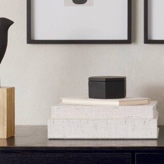 pote-decorativo-hexagonal-preto-em-cimento-12819-mart_04_PUMEDCA178