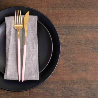 prato-raso-ceramica-cronus-preto-8610-lyor_04_PUCOPTO001