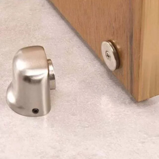 prendedor-magnetico-para-porta-cromado-multimarcas_01_FRFDAC1396