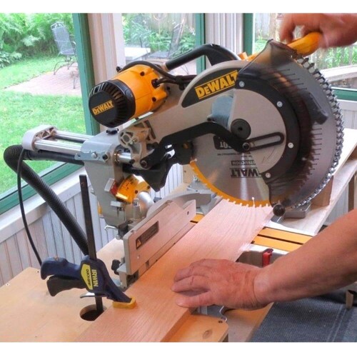 serra-de-esquadria-com-braco-telescopico-12-pol-1675w-220v-dws780-b2-dewalt_02_FEDWSER047.jpg