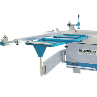 serra-esquadrejadeira-de-precisao-com-braco-articulavel-trifasico-se-3200-42-baldan_03_MQBNESQ030