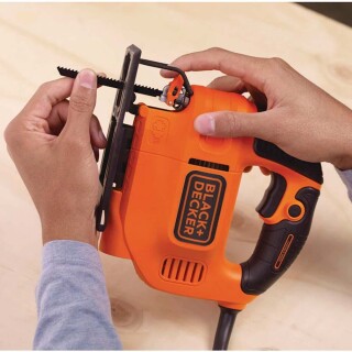 serra-tico-tico-550w-110v-acao-pendular-com-maleta-ks701pek-black-decker_02_FEBDSER034